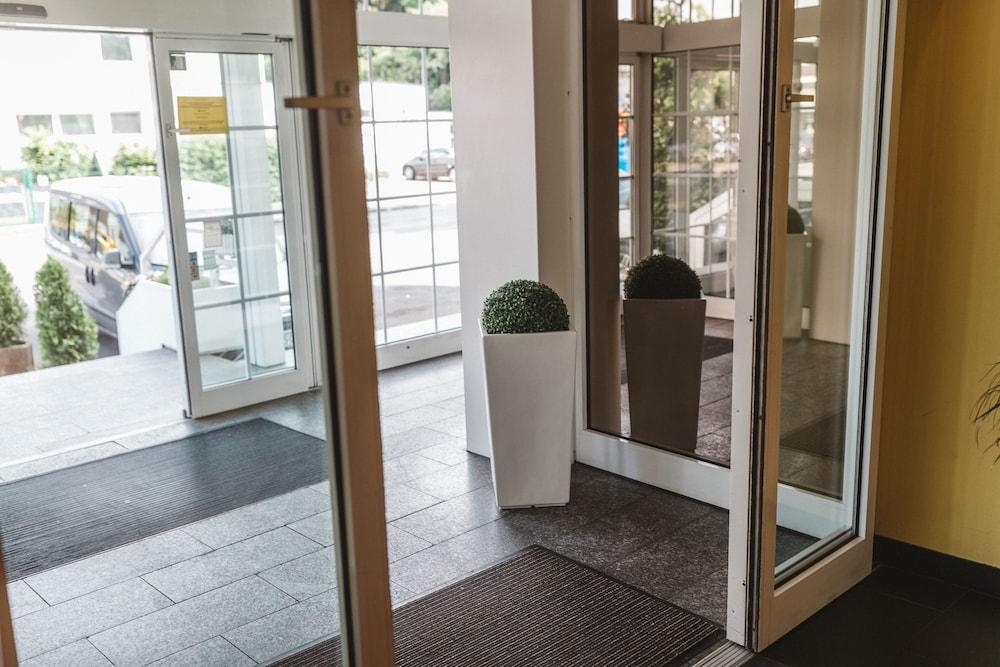 Terminal Hotel Koeln Dış mekan fotoğraf