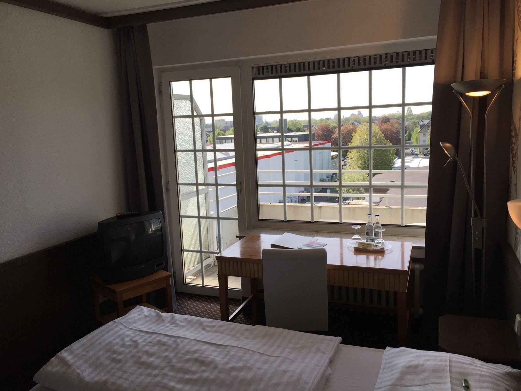 Terminal Hotel Koeln Dış mekan fotoğraf